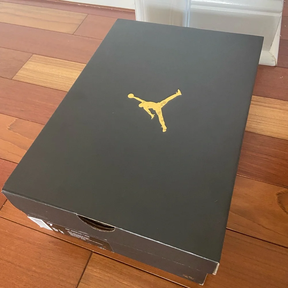 Jordan Sneakers in Gray and White - Picture 2 of 12